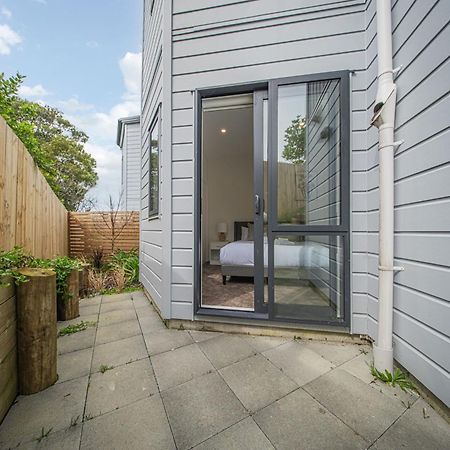 West Harbour Modern 4-Bedroom Retreat Auckland Ngoại thất bức ảnh