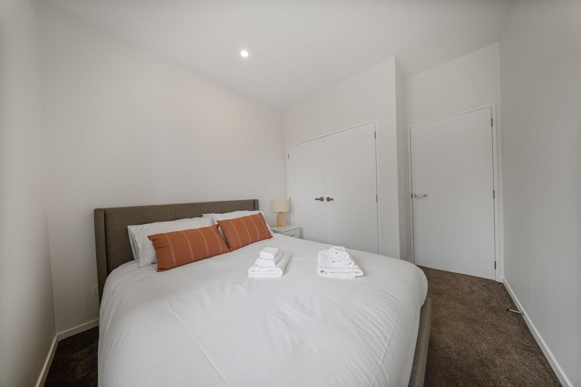 West Harbour Modern 4-Bedroom Retreat Auckland Ngoại thất bức ảnh